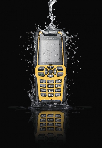Minden telefonra pontosan megadják, hogy milyen behatásoknak áll ellen