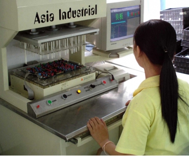 A gépek és berendezések értékesítésében folytatódik Ázsia térnyerése