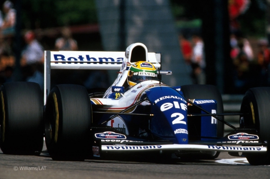 Ayrton Senna az 1994-es végzetes imolai futamon Williams-Renault-jában (forás: sport365.hu)