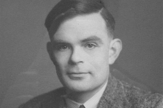 Turing olyan büntetés szenvedő alanya volt, amelyet a mai kor igazságtalannak és diszkriminatívnak tekint