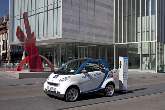Németországnak jó esélyei vannak arra, hogy továbbra is vezető szerepet töltsön be a világ elektromos autókat gyártó iparában