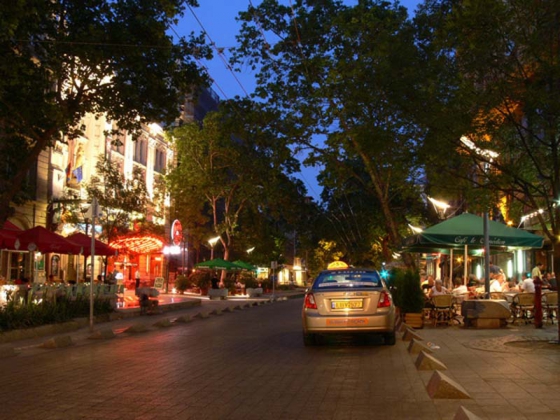 A pesti Broadway Budapest egyik turistacsalogató büszkeségévé vált