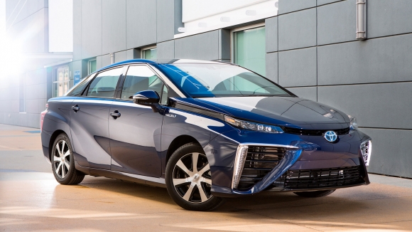 Toyota Mirai - a hidrogénhajtású autó