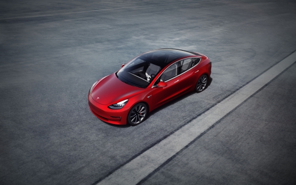 Az új Tesla Model 3