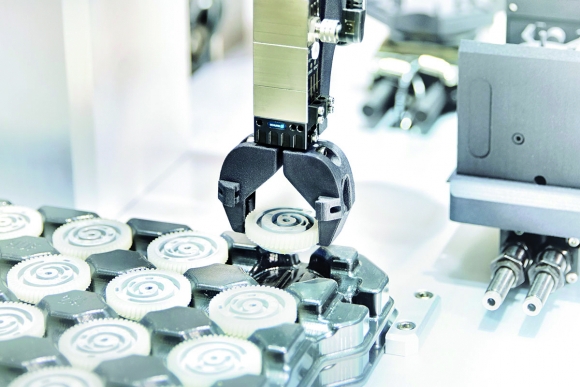 A Schunk MPG-plus 40 pneumatikus megfogója