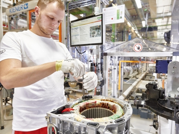 E-motorgyártás az Audi Hungariánál