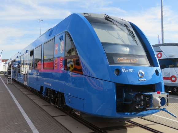 Az Alstom tüzelőanyag-cellás meghajtású mozdonya